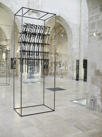 Suspension - 03 - 112,5 x 275 x 76cm
