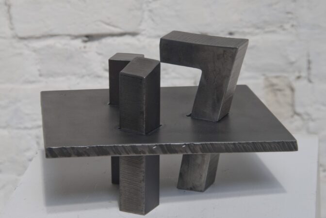 Trépied - 14 / 25 x 17 x 18cm